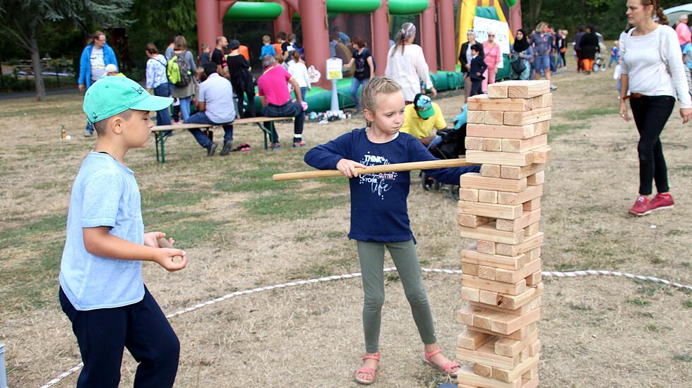 Internationales Spielefest auf der Seewiese Friedberg