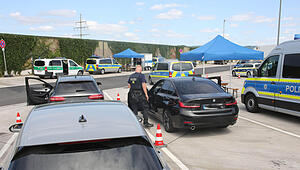 wjs_polizei3_050725