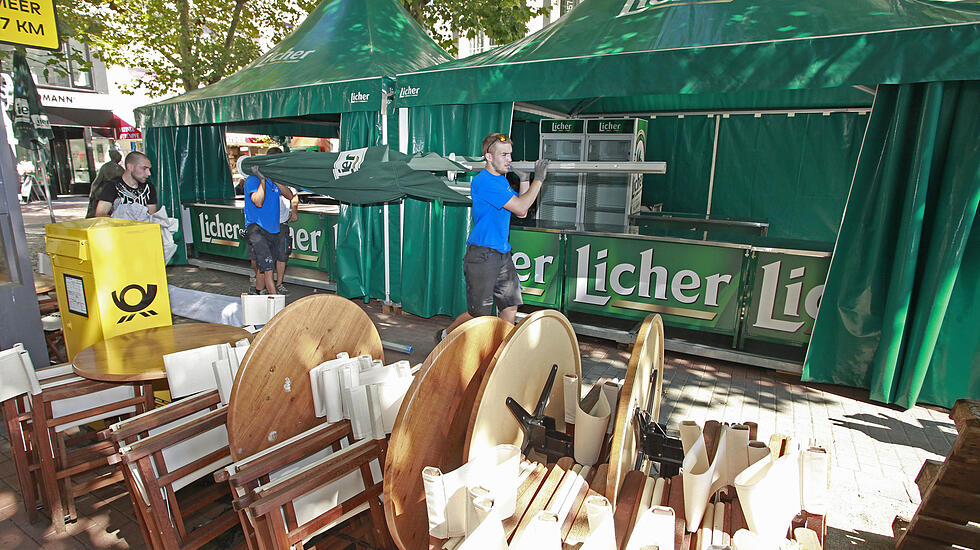 Aufbau zum Stadtfest in Gießen