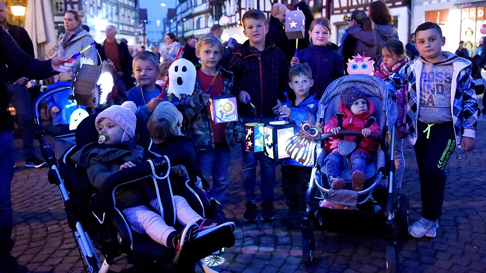 Gallusmarkt Grünberg 2017: Eröffnung und Laternenumzug