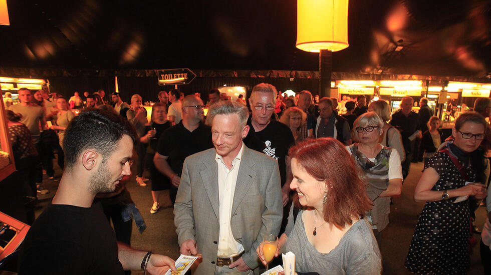 Die Bilder von der spektakulären Flic Flac-Premiere
