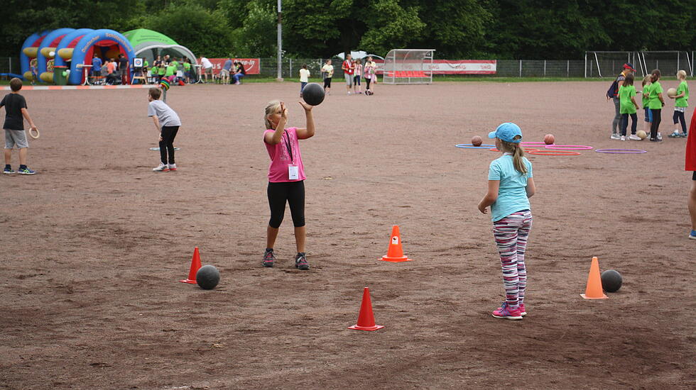 So war der erste Tag des Landeskinderturnfestes in Gießen