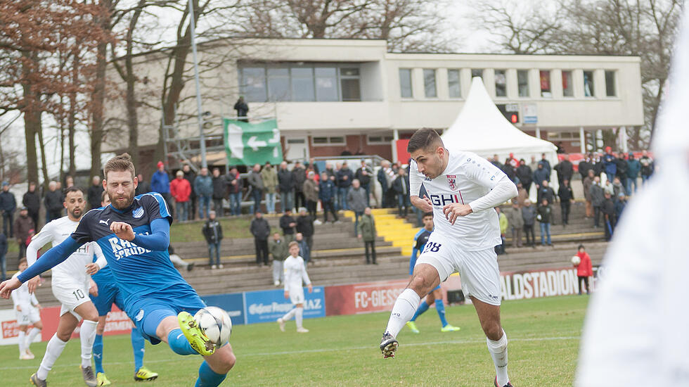 FC Gießen schlägt Flieden deutlich