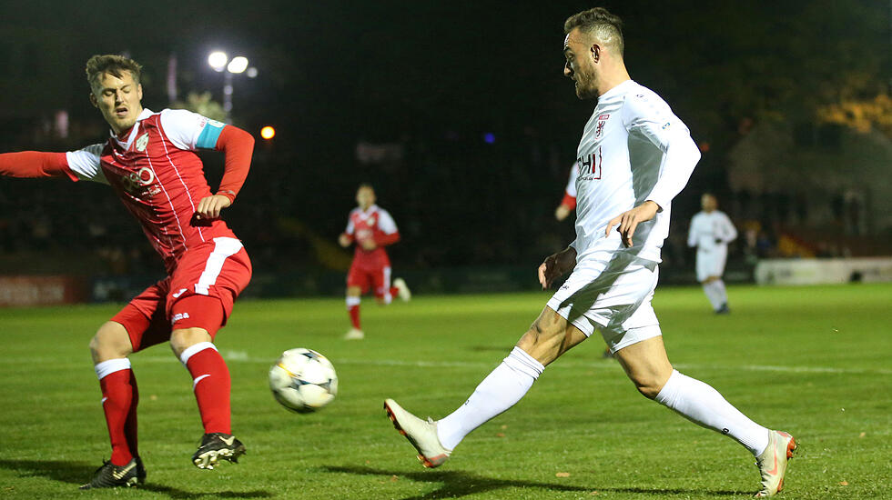 FC Gießen gewinnt Abendspiel gegen Baunatal