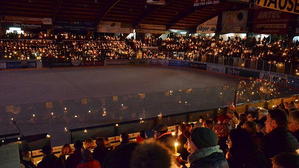 Weihnachtssingen beim EC Bad Nauheim