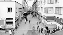 1968: Elefantenklo und Fußgängerzone Gießen entstehen