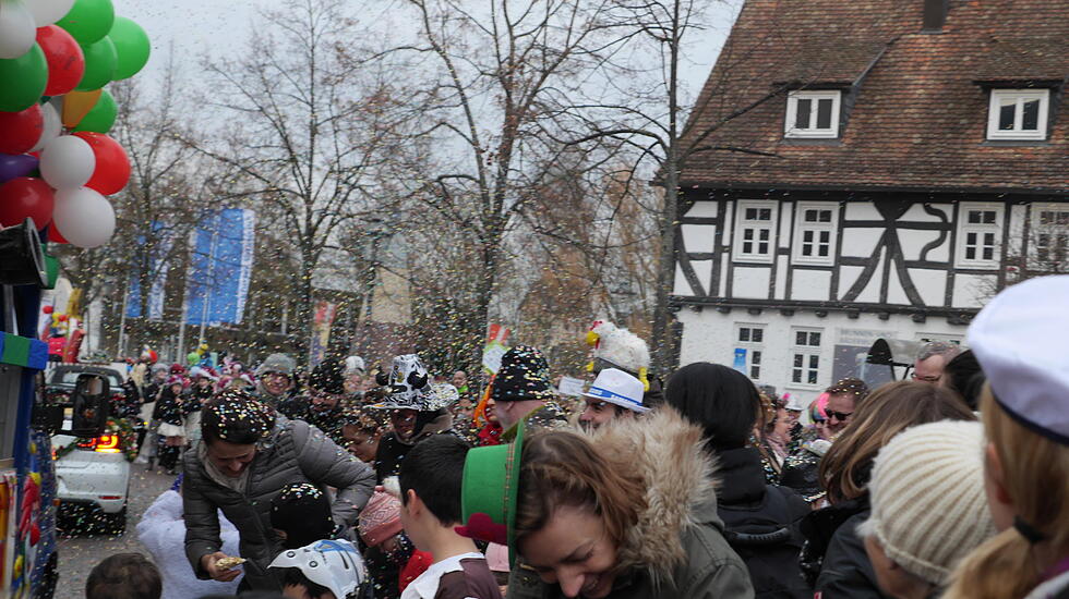Rathaussturm und Faschingsumzug Bad Vilbel