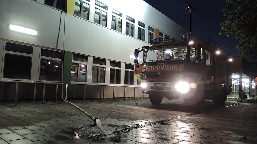 Nach dem Unwetter: Aufräumarbeiten in Gießen