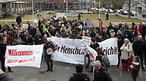 Demonstration gegen die Ausländerbehörde in Friedberg