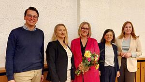 gikrei_0305_Kreis_FotoFraue