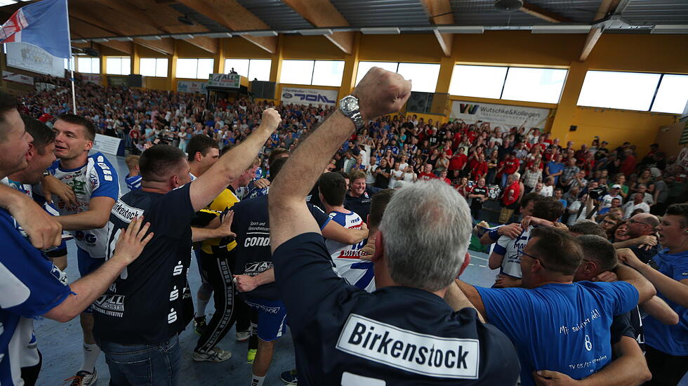 So wird in Hüttenberg der Aufstieg des TVH gefeiert
