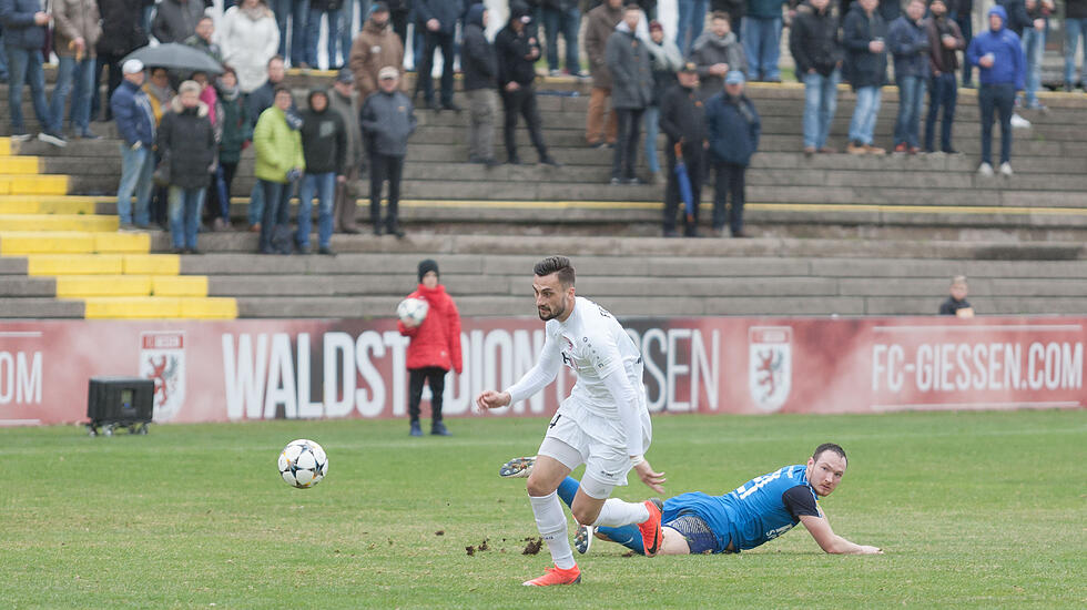 FC Gießen schlägt Flieden deutlich