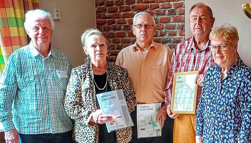 gikrei0205EhrungenVdK_010525