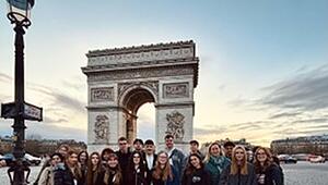 gikrei_0705_CBES_Paris_0705