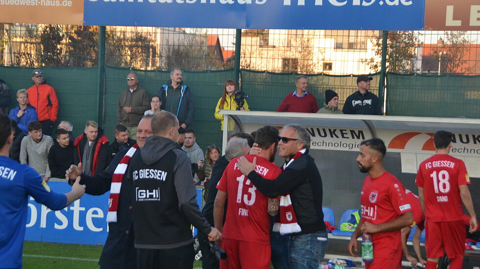 Große Gießener Fan-Gemeinde in Alzenau