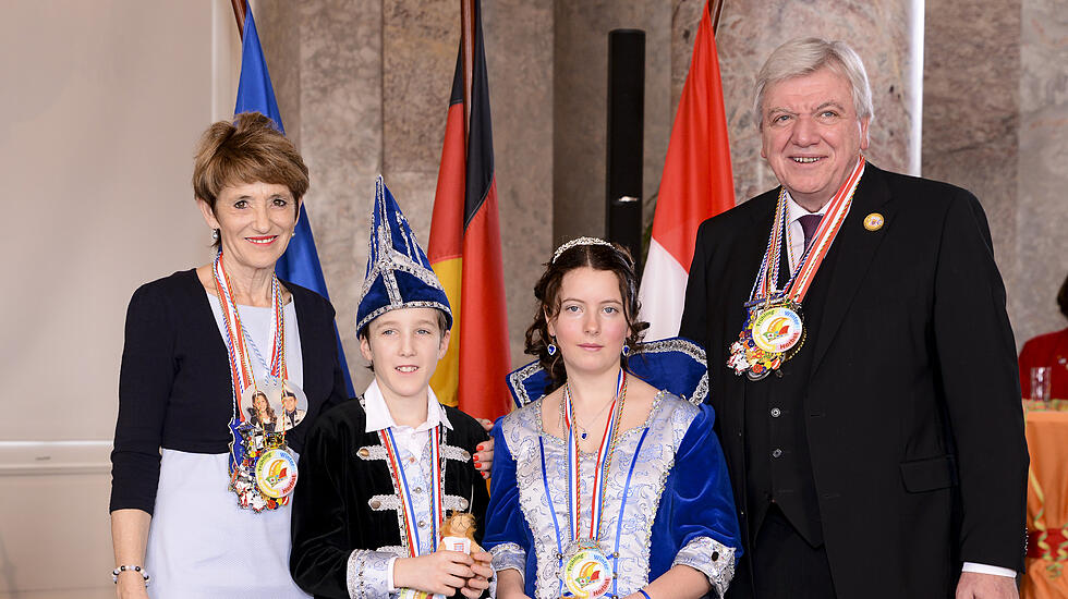 Prinzenpaare des Landkreis Gießen beim Hessischen Ministerpräsidenten