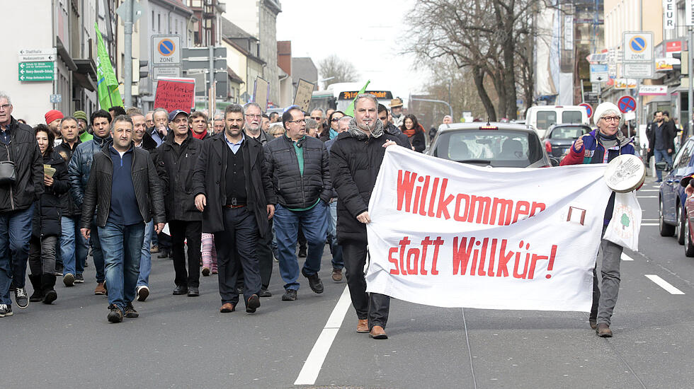 Demonstration gegen die Ausländerbehörde in Friedberg