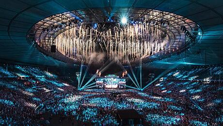 esa_HF_StadionTour_Presse01