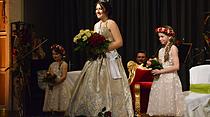 Inthronisierung der Rosenkönigin in Steinfurth