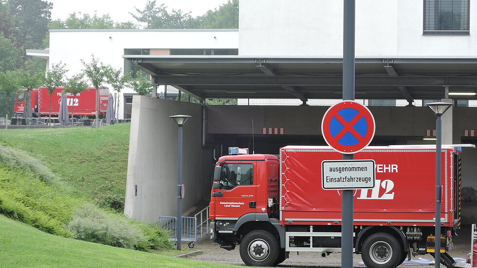 Nach dem Unwetter: Aufräumarbeiten in Gießen
