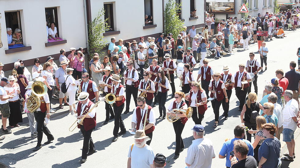 Rosenkorso in Steinfurth