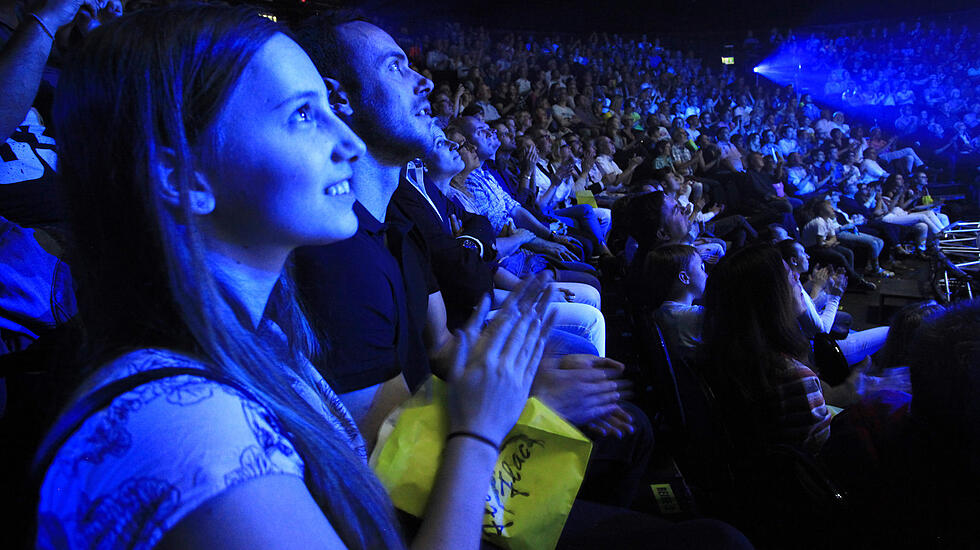 Die Bilder von der spektakulären Flic Flac-Premiere