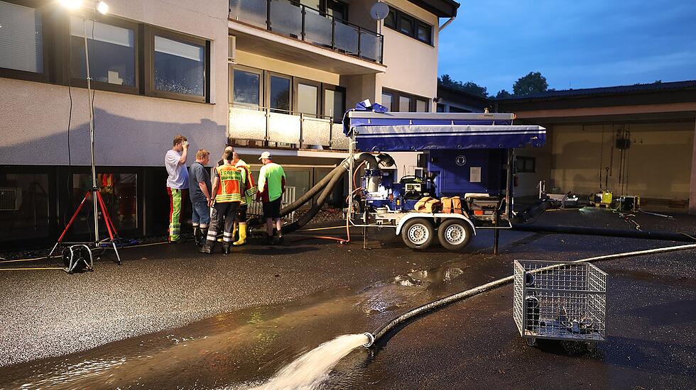 DRK von Hochwasser schwer getroffen