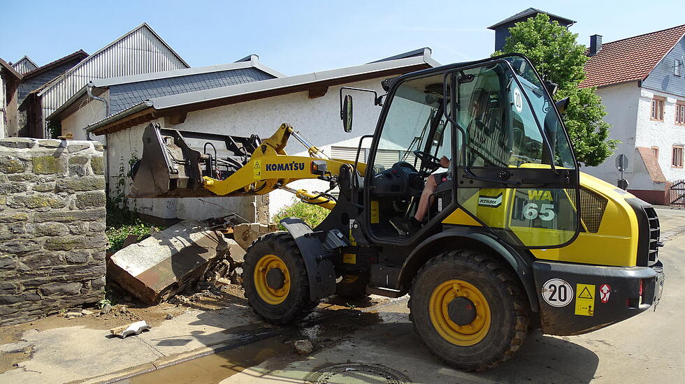 Aufräumarbeiten nach dem Unwetter von Hungen