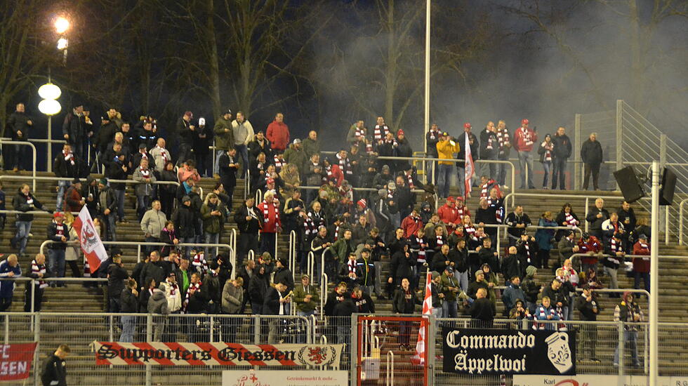 FC Gießen im Pokalfight in Baunatal