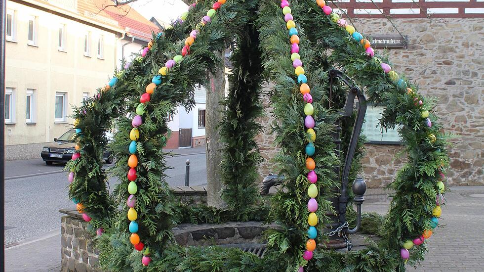 Osterbrunnen im Gießener Land